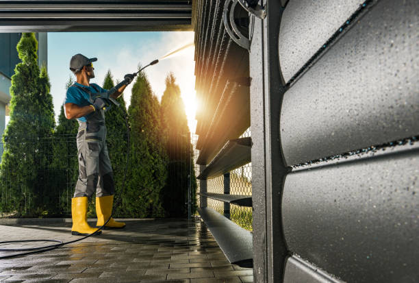 Best Fence Cleaning  in Waynesboro, TN